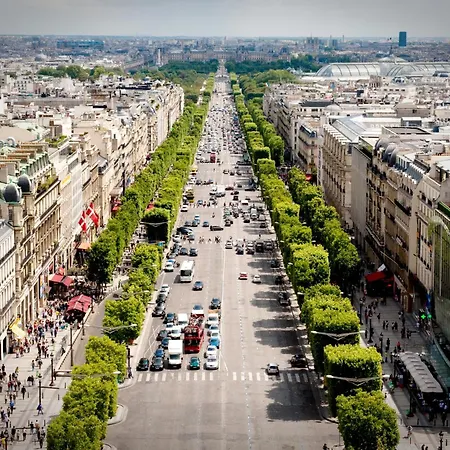 Lauriston - Arc De Triomphe - Champs Elysees * Paris